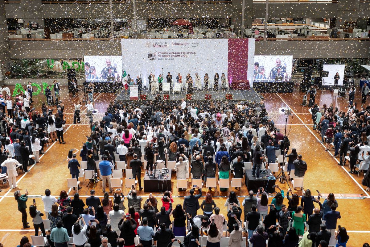 02 Panoramica Celebracion Final