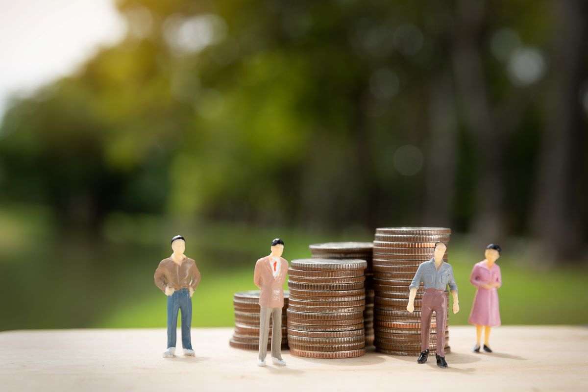 16 Figuras Miniatura yMonedas