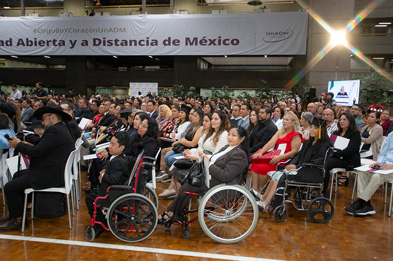 Segunda Ceremonia Graduados