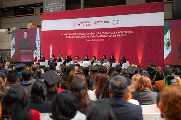 ceremonia-2023-2-taniav-1111250871A-6959-450B-160E-7175473C8B99.jpg