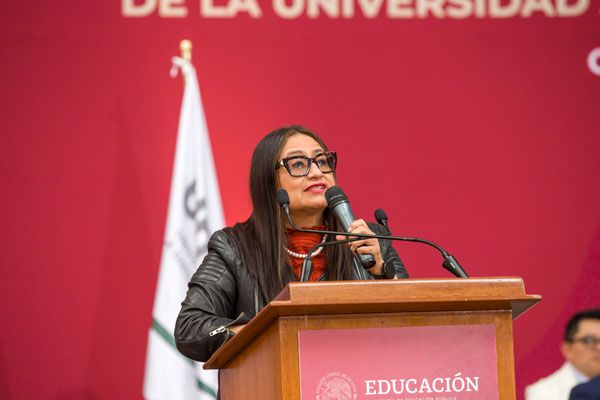 ceremonia-2023-2-c2taniav-6651E2B8C3-A44A-C701-A376-80810A477E08.jpg